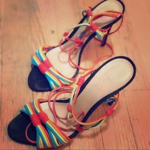 Schutz Tammi Sandal in Black Multi 8B